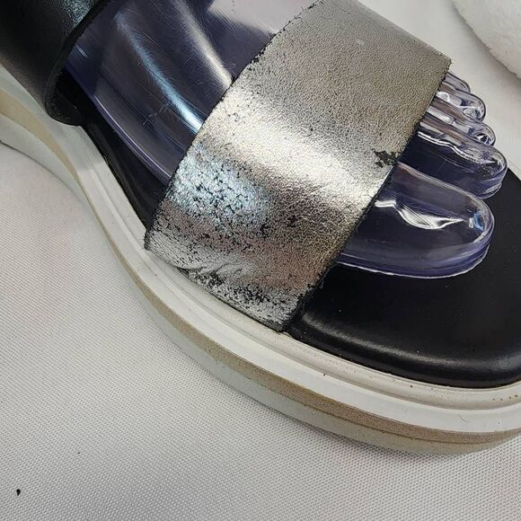 Carlo Pera Black and Metallic Leather Double Strap Platform Sandals Size 37EU 6. - Picture 9 of 12